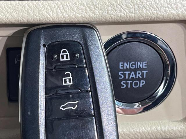 ランドクルーザープラド ＴＸ　Ｌパッケージ　４ＷＤ　７人乗り　サンルーフ　全周囲カメラ　衝突被害軽減システム　レーダークルーズ　禁煙車　レザーシート　前席シートエアコン　ドラレコ　コーナーセンサー　スマートキー　ビルトインＥＴＣ（25枚目）