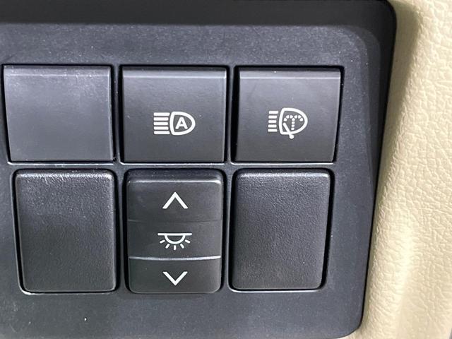 ランドクルーザープラド ＴＸ　Ｌパッケージ　４ＷＤ　７人乗り　サンルーフ　全周囲カメラ　衝突被害軽減システム　レーダークルーズ　禁煙車　レザーシート　前席シートエアコン　ドラレコ　コーナーセンサー　スマートキー　ビルトインＥＴＣ（27枚目）