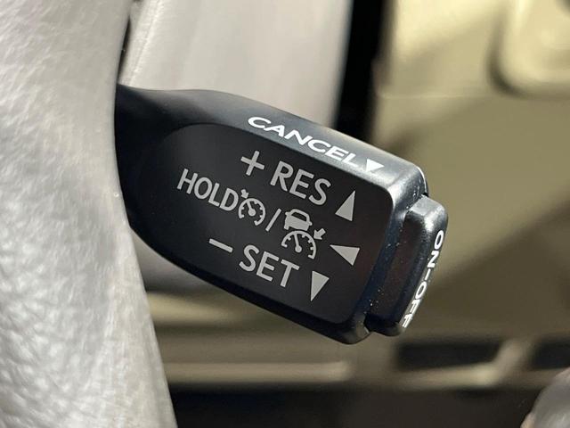 ランドクルーザープラド ＴＸ　Ｌパッケージ　４ＷＤ　７人乗り　サンルーフ　全周囲カメラ　衝突被害軽減システム　レーダークルーズ　禁煙車　レザーシート　前席シートエアコン　ドラレコ　コーナーセンサー　スマートキー　ビルトインＥＴＣ（32枚目）