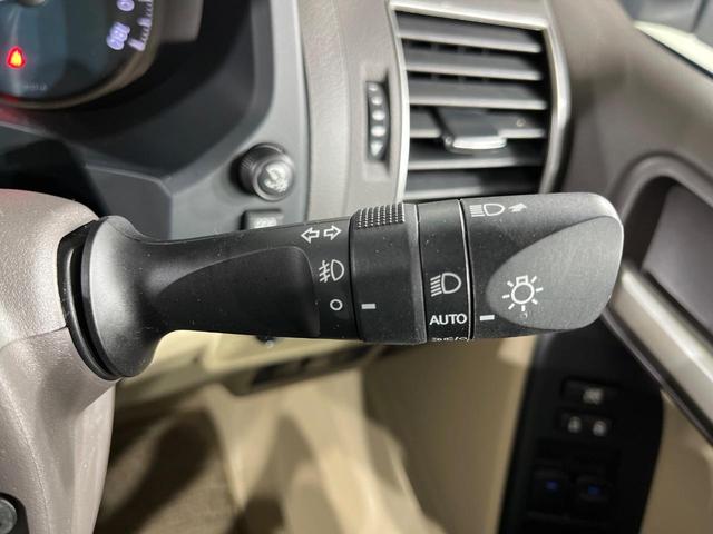 ランドクルーザープラド ＴＸ　Ｌパッケージ　４ＷＤ　７人乗り　サンルーフ　全周囲カメラ　衝突被害軽減システム　レーダークルーズ　禁煙車　レザーシート　前席シートエアコン　ドラレコ　コーナーセンサー　スマートキー　ビルトインＥＴＣ（33枚目）