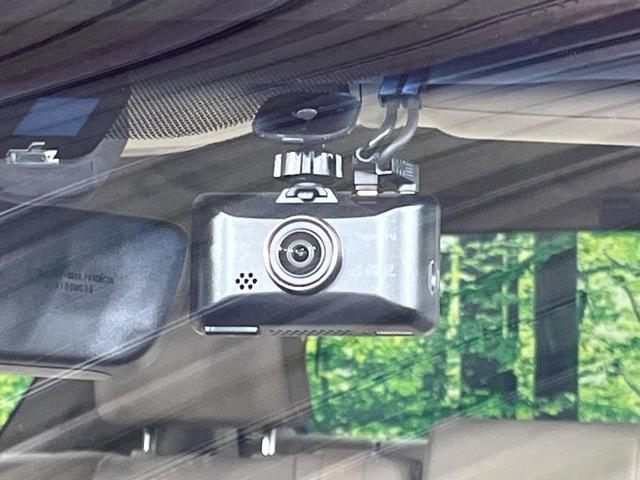 ランドクルーザープラド ＴＸ　Ｌパッケージ　４ＷＤ　７人乗り　サンルーフ　全周囲カメラ　衝突被害軽減システム　レーダークルーズ　禁煙車　レザーシート　前席シートエアコン　ドラレコ　コーナーセンサー　スマートキー　ビルトインＥＴＣ（60枚目）