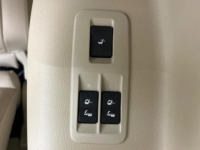 ランドクルーザープラド ＴＸ　Ｌパッケージ　４ＷＤ　７人乗り　サンルーフ　全周囲カメラ　衝突被害軽減システム　レーダークルーズ　禁煙車　レザーシート　前席シートエアコン　ドラレコ　コーナーセンサー　スマートキー　ビルトインＥＴＣ（68枚目）