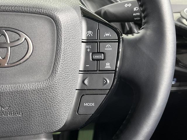 プリウス Ｚ　全周囲カメラ　衝突被害軽減システム　禁煙車　レザーシート　前席シートエアコン　パワーシート　ドラレコ　コーナーセンサー　スマートキー　ＬＥＤヘッド　ＥＴＣ２．０　純正１９インチアルミ（6枚目）