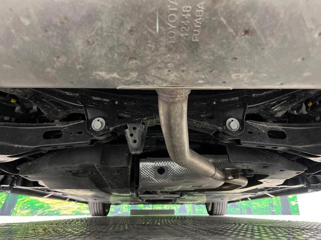 プリウス Ｚ　全周囲カメラ　衝突被害軽減システム　禁煙車　レザーシート　前席シートエアコン　パワーシート　ドラレコ　コーナーセンサー　スマートキー　ＬＥＤヘッド　ＥＴＣ２．０　純正１９インチアルミ（19枚目）