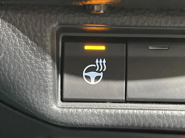 プリウス Ｚ　全周囲カメラ　衝突被害軽減システム　禁煙車　レザーシート　前席シートエアコン　パワーシート　ドラレコ　コーナーセンサー　スマートキー　ＬＥＤヘッド　ＥＴＣ２．０　純正１９インチアルミ（40枚目）