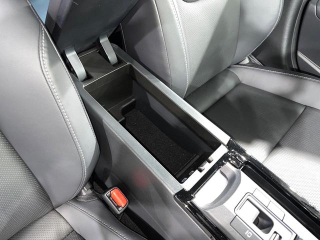 プリウス Ｚ　全周囲カメラ　衝突被害軽減システム　禁煙車　レザーシート　前席シートエアコン　パワーシート　ドラレコ　コーナーセンサー　スマートキー　ＬＥＤヘッド　ＥＴＣ２．０　純正１９インチアルミ（54枚目）