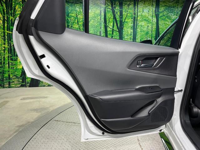 プリウス Ｚ　全周囲カメラ　衝突被害軽減システム　禁煙車　レザーシート　前席シートエアコン　パワーシート　ドラレコ　コーナーセンサー　スマートキー　ＬＥＤヘッド　ＥＴＣ２．０　純正１９インチアルミ（63枚目）