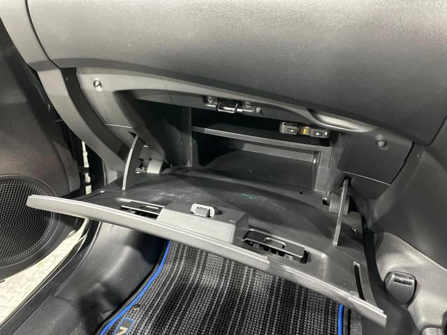 ノート ｅ－パワー　Ｘ　純正ＳＤナビ　全周囲カメラ　衝突被害軽減システム　禁煙車　ドラレコ　コーナーセンサー　スマートキー　ＥＴＣ　オートライト　オートエアコン　Ｂｌｕｅｔｏｏｔｈ　ＣＤ　ＤＶＤ再生　フルセグ（34枚目）