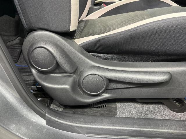 ノート ｅ－パワー　Ｘ　純正ＳＤナビ　全周囲カメラ　衝突被害軽減システム　禁煙車　ドラレコ　コーナーセンサー　スマートキー　ＥＴＣ　オートライト　オートエアコン　Ｂｌｕｅｔｏｏｔｈ　ＣＤ　ＤＶＤ再生　フルセグ（37枚目）