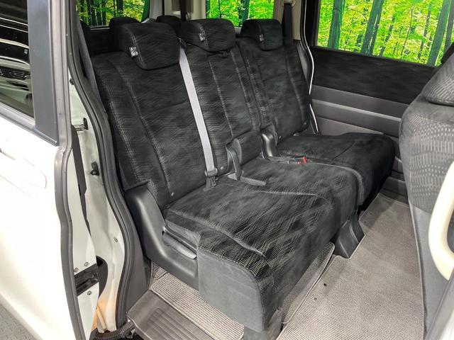 ステップワゴン Ｇ　Ｅセレクション　両側電動ドア　純正ナビ　バックカメラ　禁煙車　ドラレコ　スマートキー　ＥＴＣ　純正１６インチアルミ　オートエアコン　ＣＤ　ＤＶＤ再生　Ｂｌｕｅｔｏｏｔｈ（9枚目）