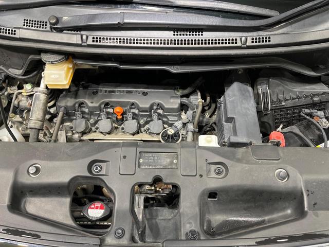 ステップワゴン Ｇ　Ｅセレクション　両側電動ドア　純正ナビ　バックカメラ　禁煙車　ドラレコ　スマートキー　ＥＴＣ　純正１６インチアルミ　オートエアコン　ＣＤ　ＤＶＤ再生　Ｂｌｕｅｔｏｏｔｈ（19枚目）