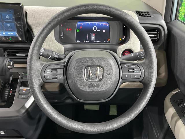 フリード エアー　登録済未使用車　両側電動ドア　バックカメラ　衝突被害軽減システム　禁煙車　コーナーセンサー　スマートキー　ＬＥＤヘッド　オートライト　オートエアコン　Ｂｌｕｅｔｏｏｔｈ（12枚目）