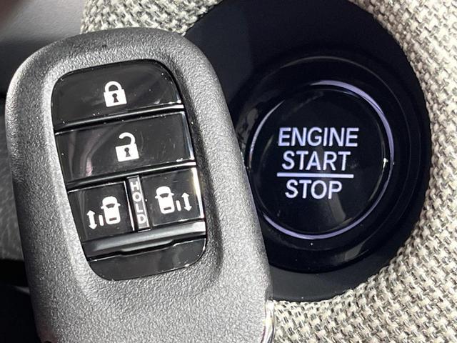 フリード エアー　登録済未使用車　両側電動ドア　バックカメラ　衝突被害軽減システム　禁煙車　コーナーセンサー　スマートキー　ＬＥＤヘッド　オートライト　オートエアコン　Ｂｌｕｅｔｏｏｔｈ（25枚目）