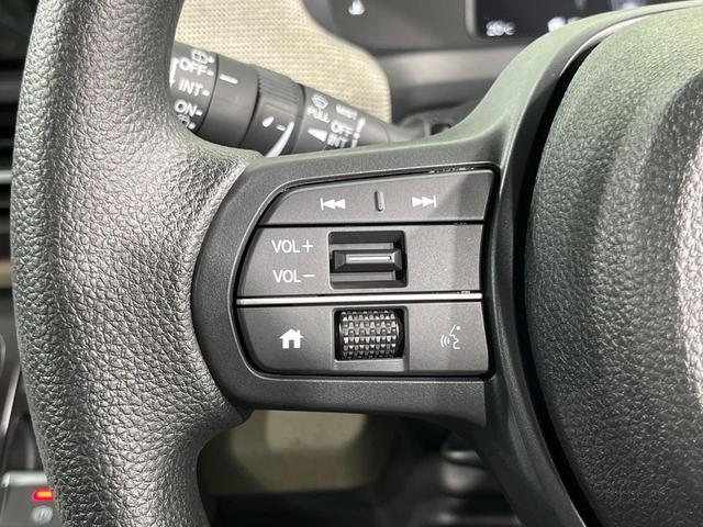 フリード エアー　登録済未使用車　両側電動ドア　バックカメラ　衝突被害軽減システム　禁煙車　コーナーセンサー　スマートキー　ＬＥＤヘッド　オートライト　オートエアコン　Ｂｌｕｅｔｏｏｔｈ（28枚目）