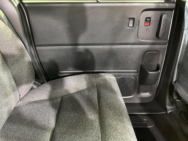 フリード エアー　登録済未使用車　両側電動ドア　バックカメラ　衝突被害軽減システム　禁煙車　コーナーセンサー　スマートキー　ＬＥＤヘッド　オートライト　オートエアコン　Ｂｌｕｅｔｏｏｔｈ（53枚目）