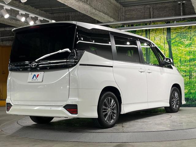 ヴォクシー S-G 両側電動ドア 後席モニター 全周囲カメラ 衝突被害軽減システム 禁煙車 コーナーセンサー スマートキー LEDヘッド ビルトインETC 純正16インチアルミ オートハイビーム 車線逸脱警報(17枚目)