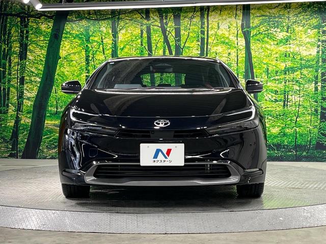 プリウス Z 全周囲カメラ 衝突被害軽減システム 禁煙車 電動リアゲート ハーフレザーシート 前席シートエアコン パワーシート コーナーセンサー スマートキー LEDヘッド ETC2.0 純正19インチアルミ(14枚目)