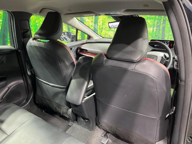 プリウス Z 全周囲カメラ 衝突被害軽減システム 禁煙車 電動リアゲート ハーフレザーシート 前席シートエアコン パワーシート コーナーセンサー スマートキー LEDヘッド ETC2.0 純正19インチアルミ(48枚目)