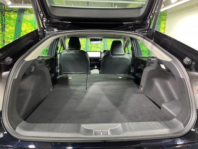 プリウス Z 全周囲カメラ 衝突被害軽減システム 禁煙車 電動リアゲート ハーフレザーシート 前席シートエアコン パワーシート コーナーセンサー スマートキー LEDヘッド ETC2.0 純正19インチアルミ(56枚目)