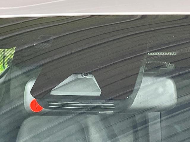 ヤリス G バックカメラ 衝突被害軽減システム レーダークルーズ 禁煙車 ドラレコ コーナーセンサー スマートキー ビルトインETC オートライト オートエアコン Bluetooth(5枚目)