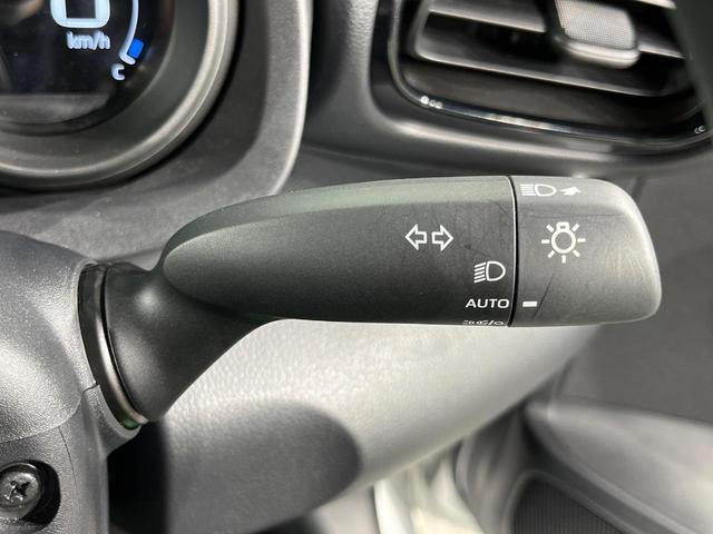 ヤリス G バックカメラ 衝突被害軽減システム レーダークルーズ 禁煙車 ドラレコ コーナーセンサー スマートキー ビルトインETC オートライト オートエアコン Bluetooth(32枚目)