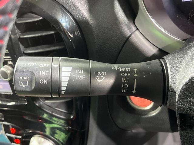 ジューク 15RX Vセレクション パーソナライゼーション 純正SDナビ バックカメラ 衝突被害軽減システム 禁煙車 ドラレコ スマートキー LEDヘッド ETC 純正17インチアルミ オートライト オートエアコン Bluetooth 地デジ HIDフォグ(26枚目)