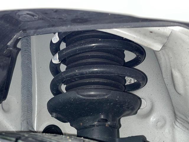 スペーシアカスタム ハイブリッドXS 両側電動ドア 全周囲カメラ 衝突被害軽減システム 禁煙車 ハーフレザーシート コーナーセンサー スマートキー HIDヘッド ビルトインETC 純正15インチアルミ 車線逸脱警報 オートライト(20枚目)