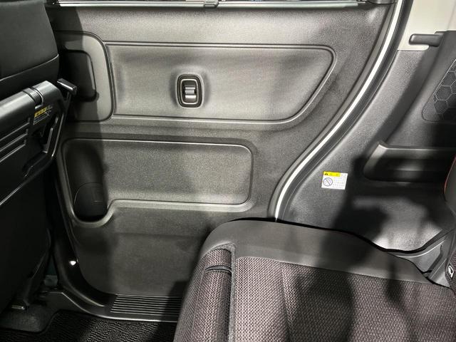 スペーシアカスタム ハイブリッドXS 両側電動ドア 全周囲カメラ 衝突被害軽減システム 禁煙車 ハーフレザーシート コーナーセンサー スマートキー HIDヘッド ビルトインETC 純正15インチアルミ 車線逸脱警報 オートライト(68枚目)