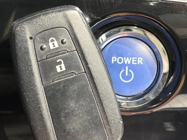 プリウス S バックカメラ 衝突被害軽減システム 禁煙車 スマートキー LEDヘッド ビルトインETC 純正15インチアルミ オートライト オートエアコン Bluetooth フルセグ(29枚目)