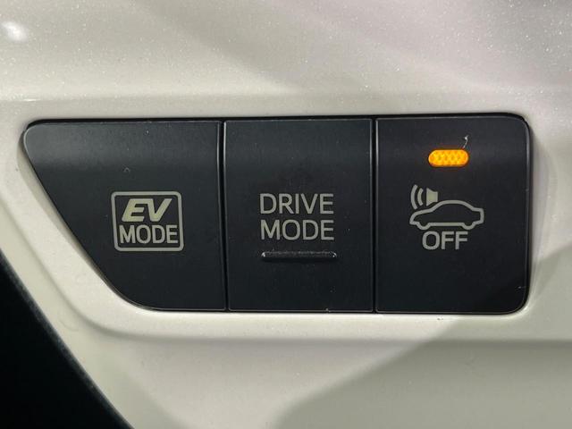 プリウス S バックカメラ 衝突被害軽減システム 禁煙車 スマートキー LEDヘッド ビルトインETC 純正15インチアルミ オートライト オートエアコン Bluetooth フルセグ(40枚目)