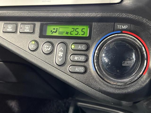 アクア Ｇ　ＳＤナビ　バックカメラ　衝突被害軽減システム　禁煙車　スマートキー　ビルトインＥＴＣ　オートライト　オートエアコン　ＤＶＤ再生　地デジ　ＬＥＤフォグ（7枚目）