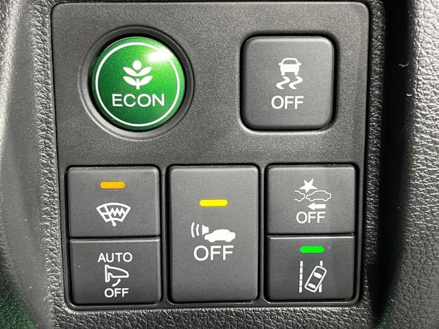 ヴェゼル ハイブリッドRS・ホンダセンシング 純正8インチSDナビ バックカメラ 衝突軽減 レーダークルーズ 禁煙車 ハーフレザーシート シートヒーター スマートキー LEDヘッド ビルトインETC 純正18インチアルミ 車線逸脱警報(30枚目)