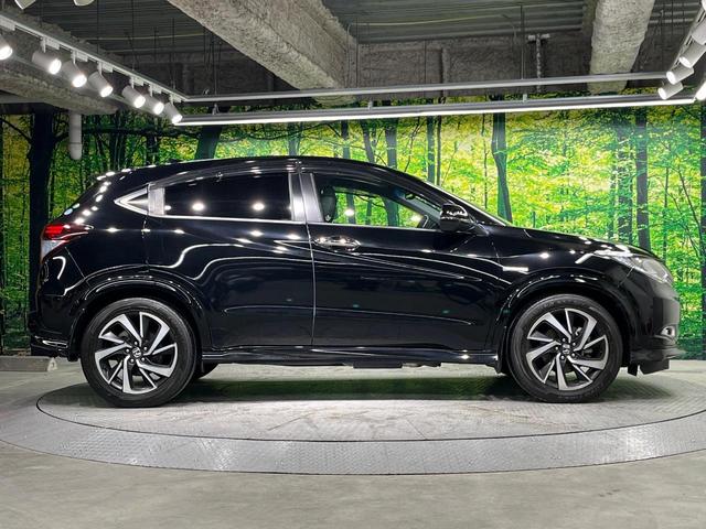 ヴェゼル ハイブリッドRS・ホンダセンシング 純正8インチSDナビ バックカメラ 衝突軽減 レーダークルーズ 禁煙車 ハーフレザーシート シートヒーター スマートキー LEDヘッド ビルトインETC 純正18インチアルミ 車線逸脱警報(66枚目)