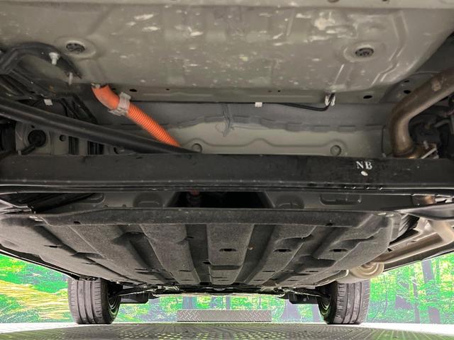 ヴェゼル e:HEV X 純正SDナビ バックカメラ 衝突被害軽減システム 禁煙車 ドラレコ コーナーセンサー スマートキー LEDヘッド ビルトインETC 純正16インチアルミ オートハイビーム 車線逸脱警報 オートライト(19枚目)