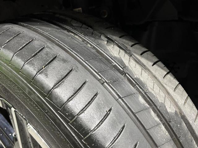 ヴェゼル e:HEV X 純正SDナビ バックカメラ 衝突被害軽減システム 禁煙車 ドラレコ コーナーセンサー スマートキー LEDヘッド ビルトインETC 純正16インチアルミ オートハイビーム 車線逸脱警報 オートライト(64枚目)