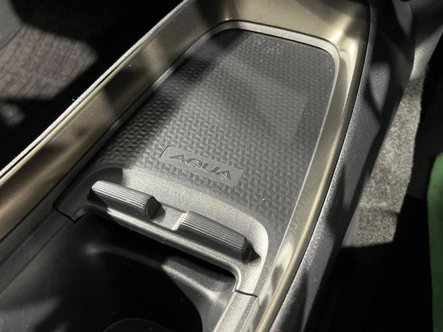 アクア Z 合成皮革PKG 全周囲カメラ 衝突軽減 レーダークルーズ ハーフレザーシート シートヒーター パワーシート ドラレコ コーナーセンサー スマートキー LEDヘッド 10.5インチディスプレイオーディオ(46枚目)