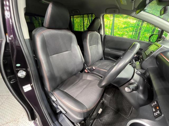 シエンタ ハイブリッドG クエロ 両側電動ドア 純正SDナビ バックカメラ 衝突被害軽減システム 禁煙車 ハーフレザーシート ドラレコ スマートキー LEDヘッド ビルトインETC 純正15インチアルミ オートライト オートエアコン(8枚目)