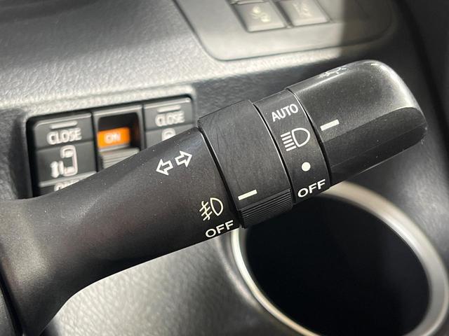 シエンタ ハイブリッドG クエロ 両側電動ドア 純正SDナビ バックカメラ 衝突被害軽減システム 禁煙車 ハーフレザーシート ドラレコ スマートキー LEDヘッド ビルトインETC 純正15インチアルミ オートライト オートエアコン(28枚目)