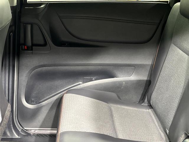 シエンタ ハイブリッドG クエロ 両側電動ドア 純正SDナビ バックカメラ 衝突被害軽減システム 禁煙車 ハーフレザーシート ドラレコ スマートキー LEDヘッド ビルトインETC 純正15インチアルミ オートライト オートエアコン(56枚目)