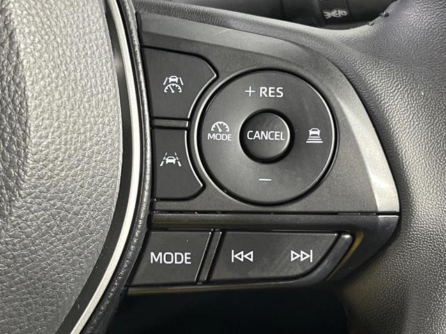 カローラクロス ハイブリッド　Ｚ　全周囲カメラ　衝突被害軽減システム　レーダークルーズ　禁煙車　電動リアゲート　パワーシート　ドラレコ　コーナーセンサー　スマートキー　ＬＥＤヘッド　ＥＴＣ２．０　純正１８インチアルミ　車線逸脱警報（7枚目）