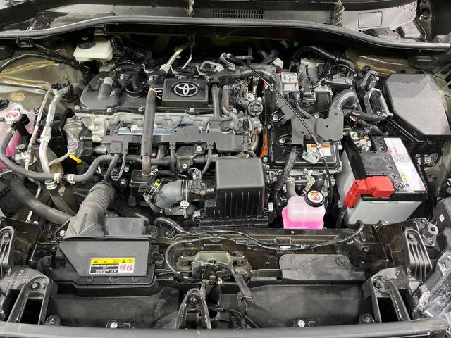 カローラクロス ハイブリッド　Ｚ　全周囲カメラ　衝突被害軽減システム　レーダークルーズ　禁煙車　電動リアゲート　パワーシート　ドラレコ　コーナーセンサー　スマートキー　ＬＥＤヘッド　ＥＴＣ２．０　純正１８インチアルミ　車線逸脱警報（18枚目）