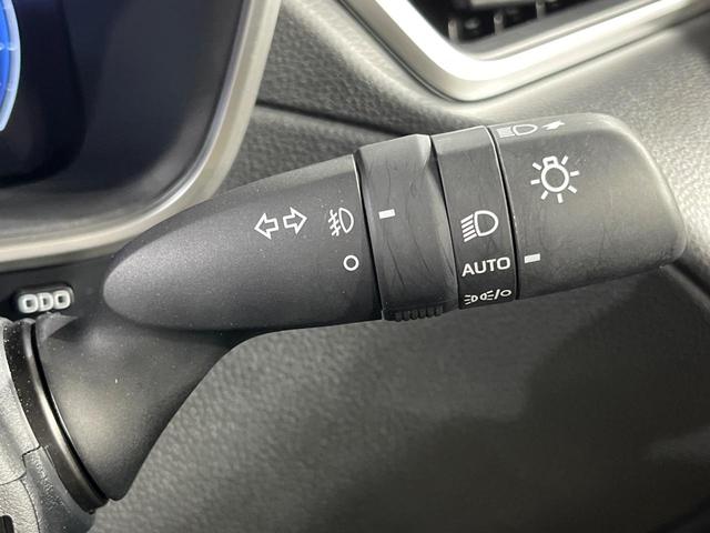 カローラクロス ハイブリッド　Ｚ　全周囲カメラ　衝突被害軽減システム　レーダークルーズ　禁煙車　電動リアゲート　パワーシート　ドラレコ　コーナーセンサー　スマートキー　ＬＥＤヘッド　ＥＴＣ２．０　純正１８インチアルミ　車線逸脱警報（34枚目）