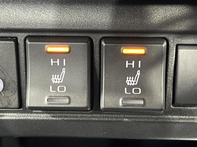 カローラクロス ハイブリッド　Ｚ　全周囲カメラ　衝突被害軽減システム　レーダークルーズ　禁煙車　電動リアゲート　パワーシート　ドラレコ　コーナーセンサー　スマートキー　ＬＥＤヘッド　ＥＴＣ２．０　純正１８インチアルミ　車線逸脱警報（45枚目）