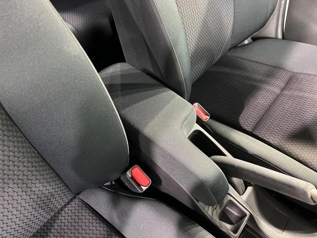 フィット １３Ｇ・Ｌ　ホンダセンシング　カロッツェリアナビ　バックカメラ　衝突軽減　レーダークルーズ　禁煙車　スマートキー　ＬＥＤヘッド　ビルトインＥＴＣ　レーンアシスト　オートライト　オートエアコン　Ｂｌｕｅｔｏｏｔｈ　ＣＤ　ＤＶＤ再生（42枚目）