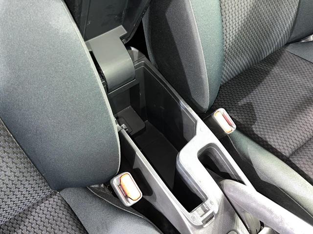 フィット １３Ｇ・Ｌ　ホンダセンシング　カロッツェリアナビ　バックカメラ　衝突軽減　レーダークルーズ　禁煙車　スマートキー　ＬＥＤヘッド　ビルトインＥＴＣ　レーンアシスト　オートライト　オートエアコン　Ｂｌｕｅｔｏｏｔｈ　ＣＤ　ＤＶＤ再生（43枚目）