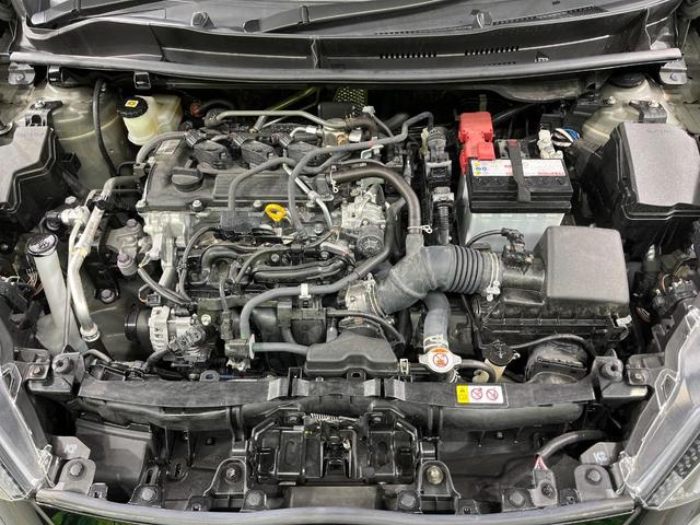 ヤリス Ｚ　全周囲カメラ　衝突被害軽減システム　レーダークルーズ　禁煙車　ドラレコ　コーナーセンサー　スマートキー　ＬＥＤヘッド　ビルトインＥＴＣ　オートライト　オートエアコン　Ｂｌｕｅｔｏｏｔｈ（18枚目）