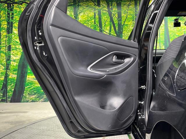 ヤリス Ｚ　全周囲カメラ　衝突被害軽減システム　レーダークルーズ　禁煙車　ドラレコ　コーナーセンサー　スマートキー　ＬＥＤヘッド　ビルトインＥＴＣ　オートライト　オートエアコン　Ｂｌｕｅｔｏｏｔｈ（28枚目）