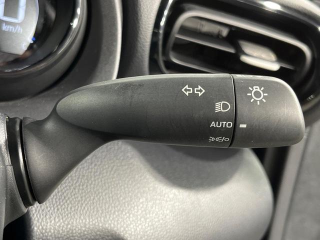 ヤリス Ｚ　全周囲カメラ　衝突被害軽減システム　レーダークルーズ　禁煙車　ドラレコ　コーナーセンサー　スマートキー　ＬＥＤヘッド　ビルトインＥＴＣ　オートライト　オートエアコン　Ｂｌｕｅｔｏｏｔｈ（37枚目）