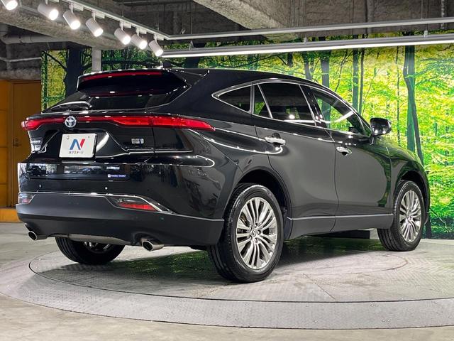 ハリアーハイブリッド Ｚ　レザーパッケージ　純正１２．３インチワイドナビ　全周囲カメラ　ＪＢＬサウンド　衝突軽減　レーダークルーズ　禁煙車　パワーバックドア　本革シート　シートヒーター　パワーシート　コーナーセンサー　スマートキー（17枚目）