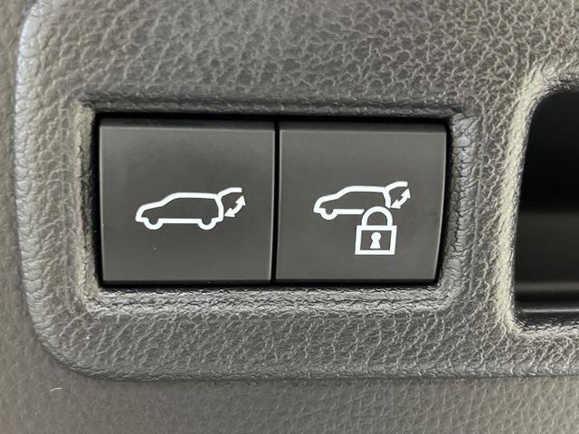 ハリアーハイブリッド Ｚ　レザーパッケージ　純正１２．３インチワイドナビ　全周囲カメラ　ＪＢＬサウンド　衝突軽減　レーダークルーズ　禁煙車　パワーバックドア　本革シート　シートヒーター　パワーシート　コーナーセンサー　スマートキー（65枚目）